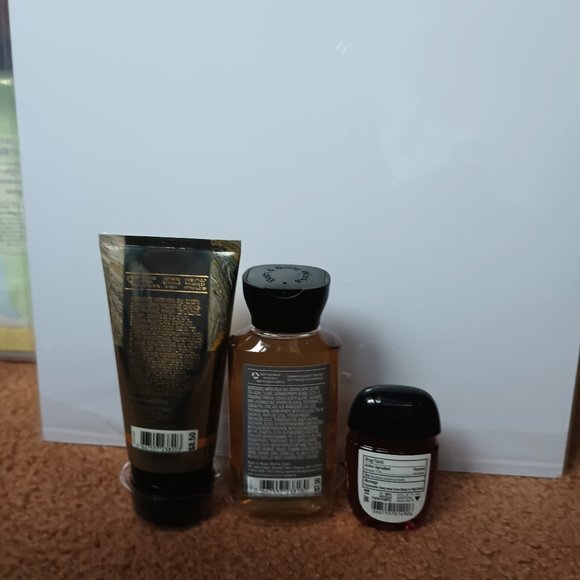 NWT ~ 3 Piece Bath & Body Works Men's Collection After Dark & Bourbon Gift Set - Picture 2 of 3